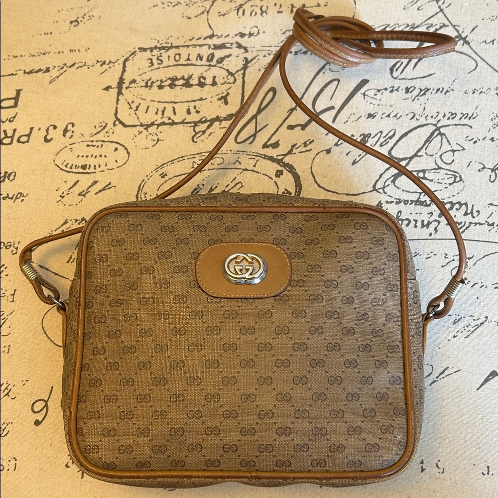 Gucci Purse 70’s Mini GG Monogram Shoulder Bag Crossbody Tan Authentic Vintage